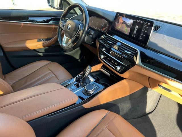 BMW 520 d 48V Touring Luxury - TETTO - PELLE -