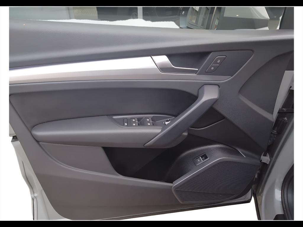 AUDI Q5 II 2020 - Q5 40 2.0 tdi mhev 12V S line quattro s-tronic