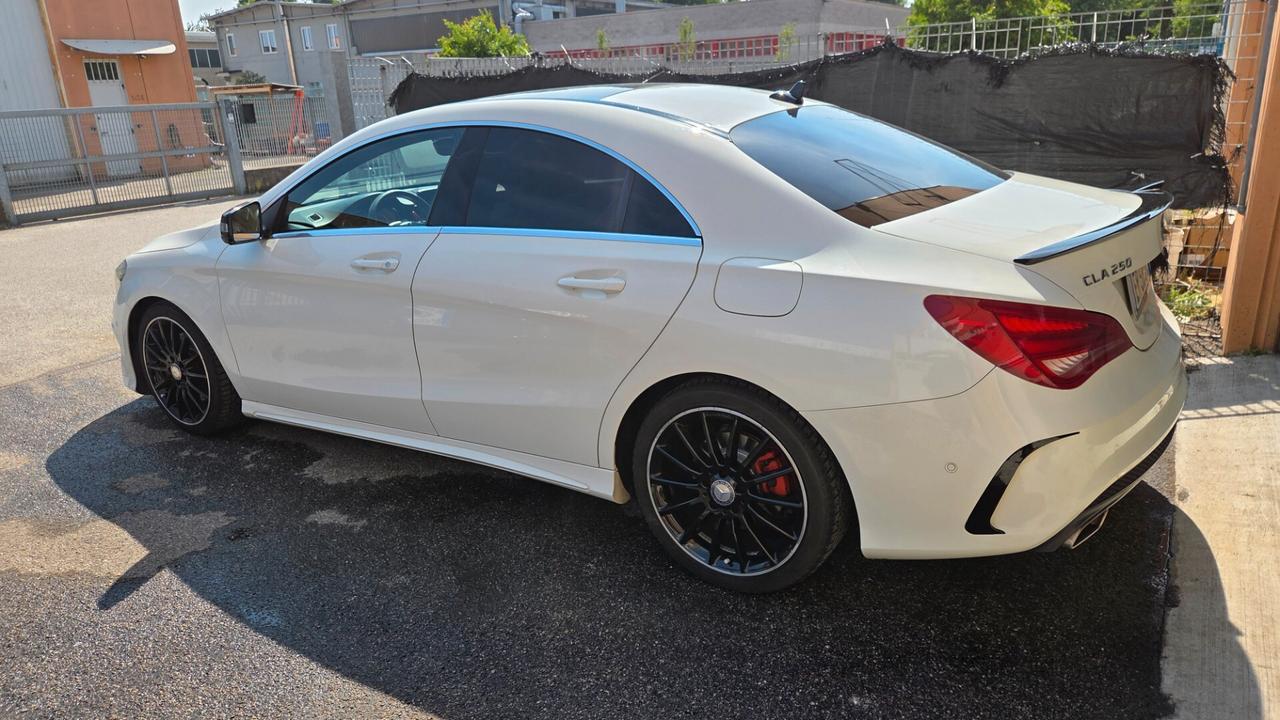 Mercedes-benz CLA 250 Automatic Premium