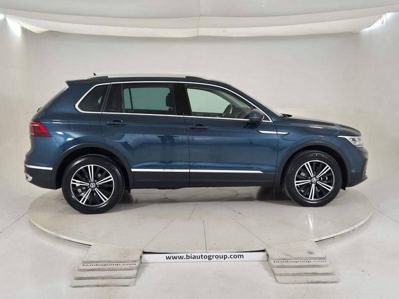 Volkswagen Tiguan II 2021 2.0 tdi Elegance 4motion 200cv dsg
