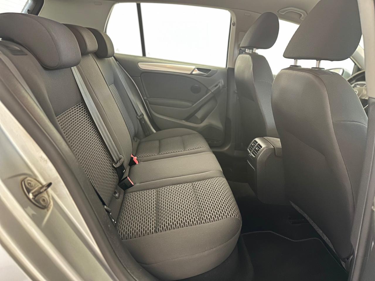 Volkswagen Golf 1.6 TDI DPF 5p. Highline NEOPATENTATI