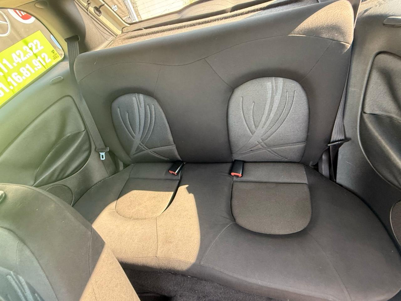 Lancia Ypsilon 1.3 MJT 75 CV Unyca