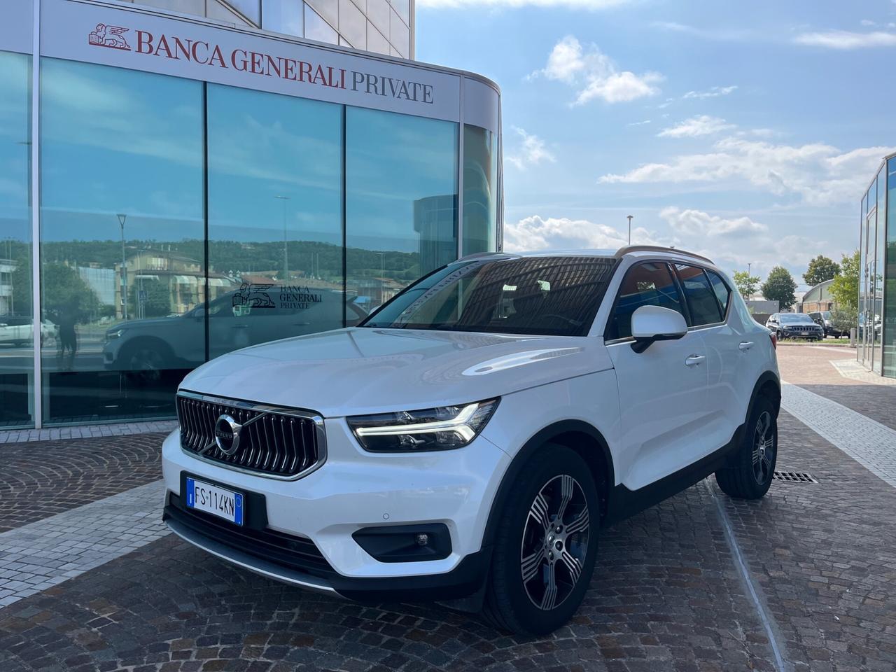 Volvo XC40 D4 AWD Geartronic Inscription