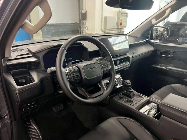 Toyota Hilux Hilux 2.8 d-4d 48V double cab Invincible auto