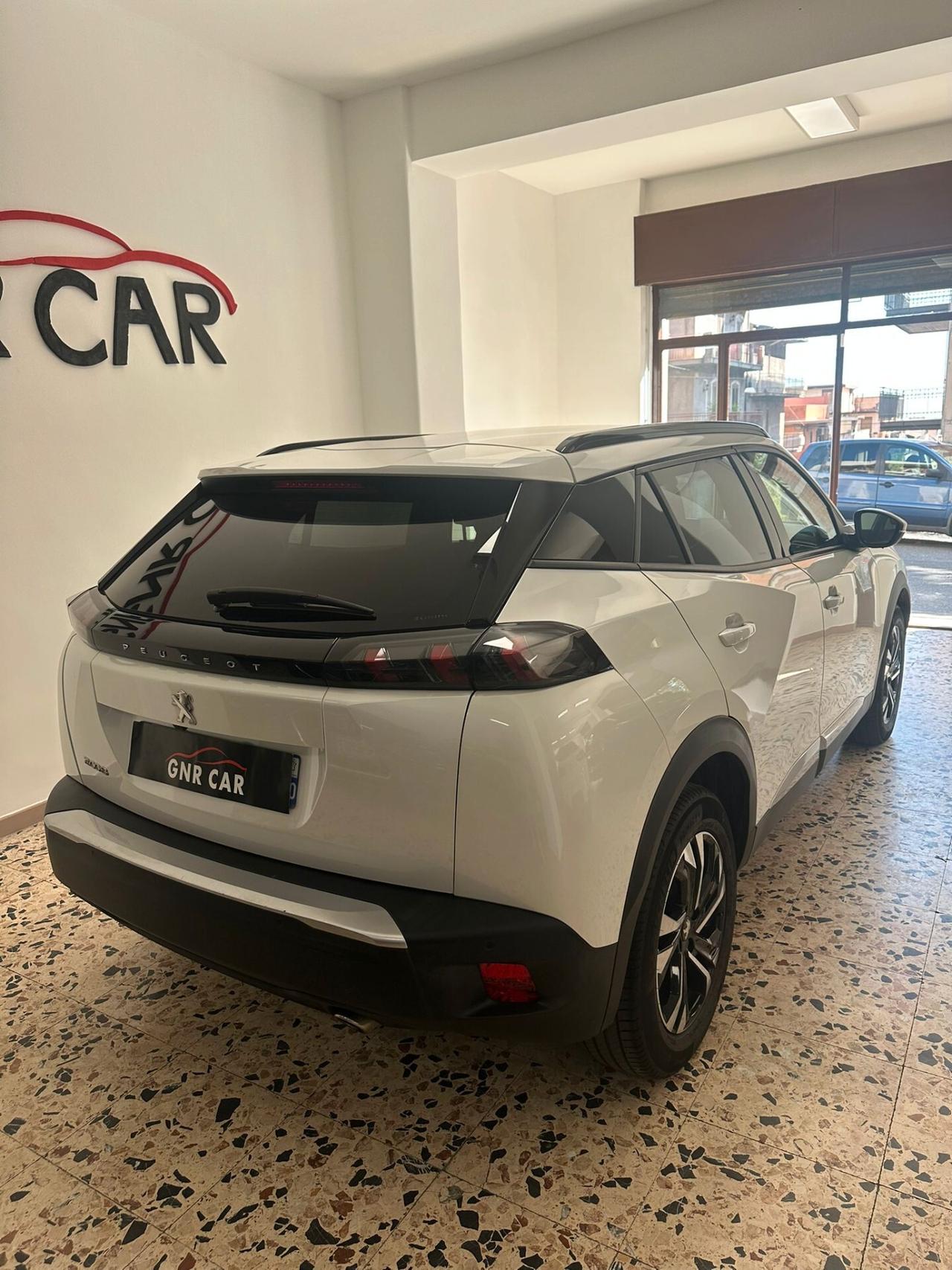 Peugeot 2008 BlueHDi 130 S&S EAT8 Allure