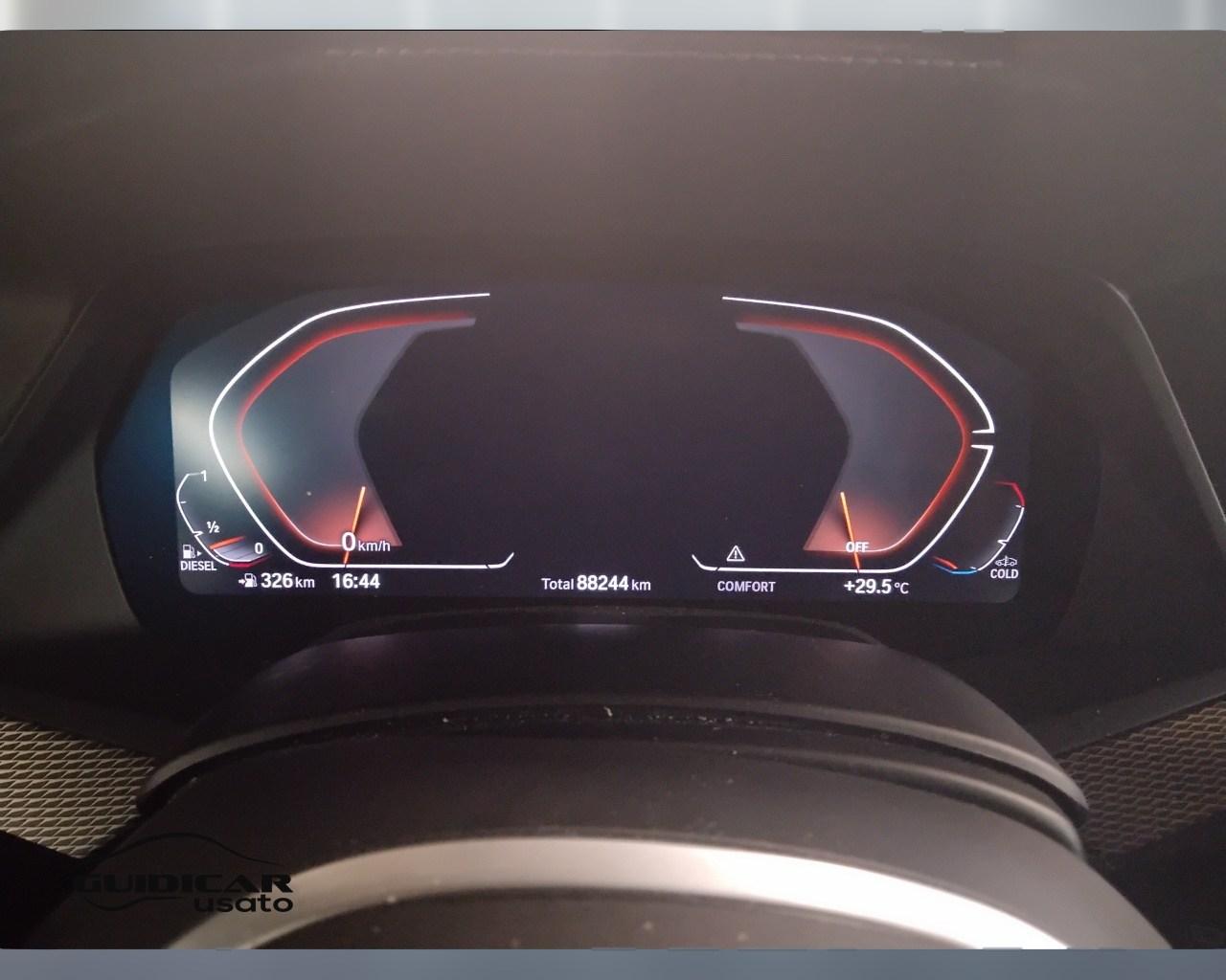 BMW X5 G05 2018 - X5 xdrive40d mhev 48V Msport auto 7p.ti