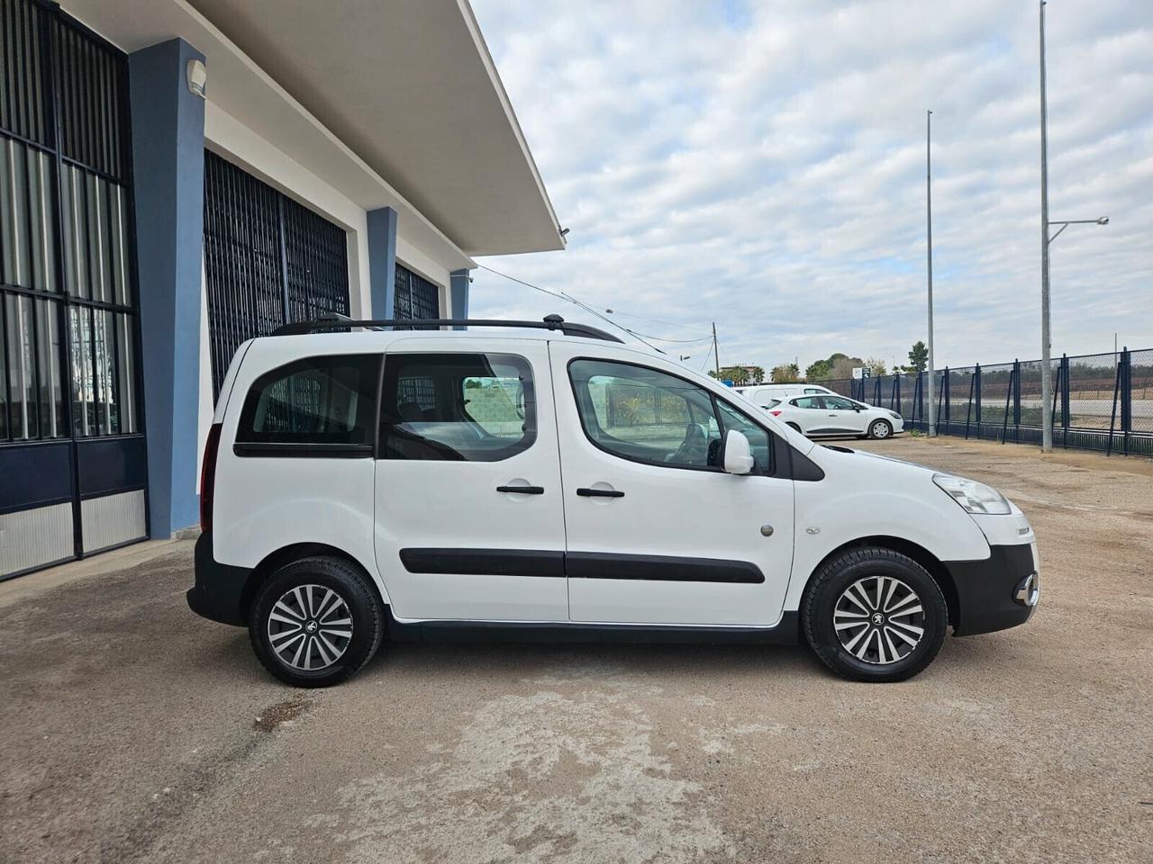 Peugeot Partner Tepee 1.6 HDi 92CV Active - 7POSTI