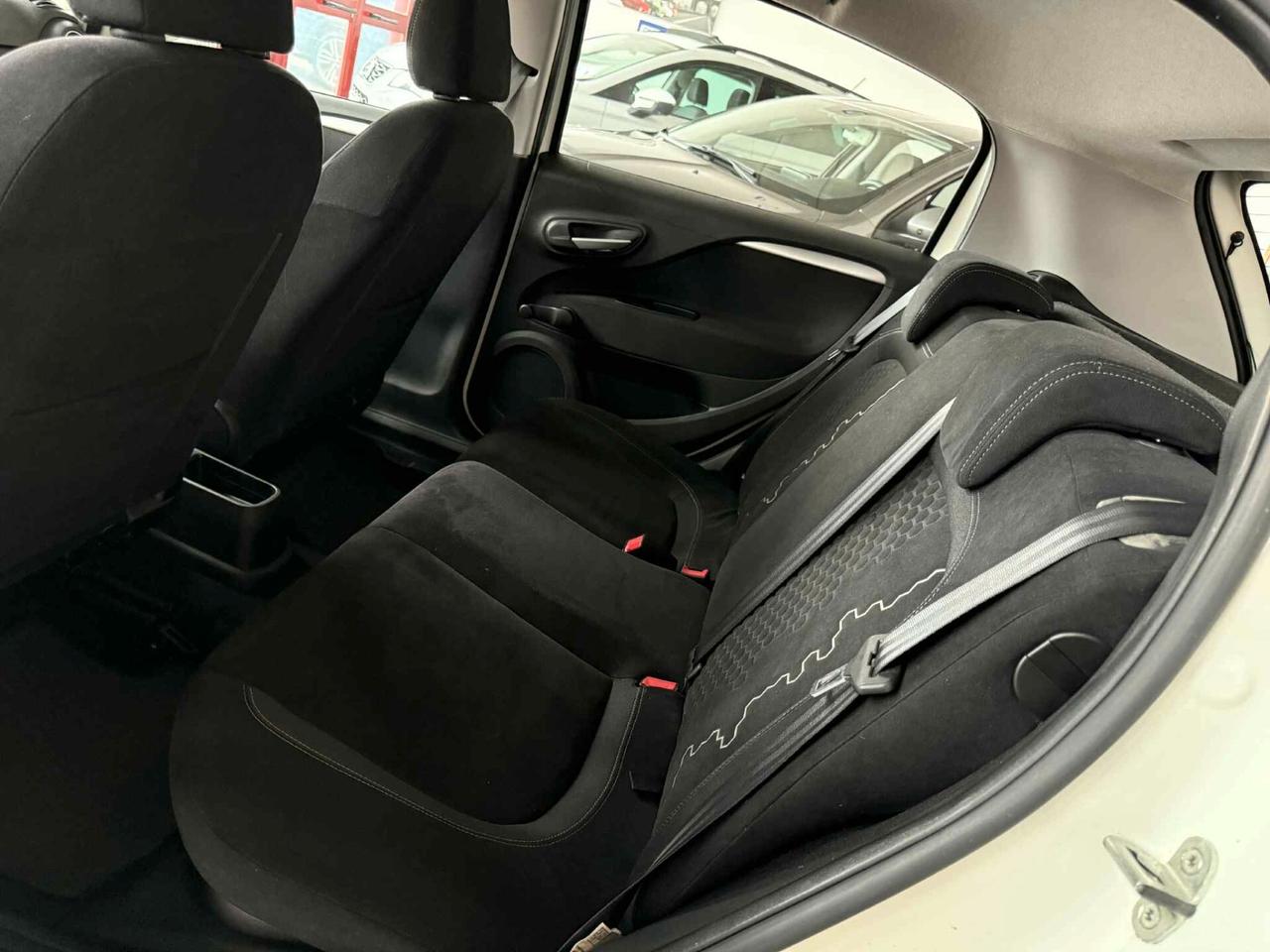 Fiat Punto 1.3 MJT 75Cv 5 porte Lounge NEOPATENTATI