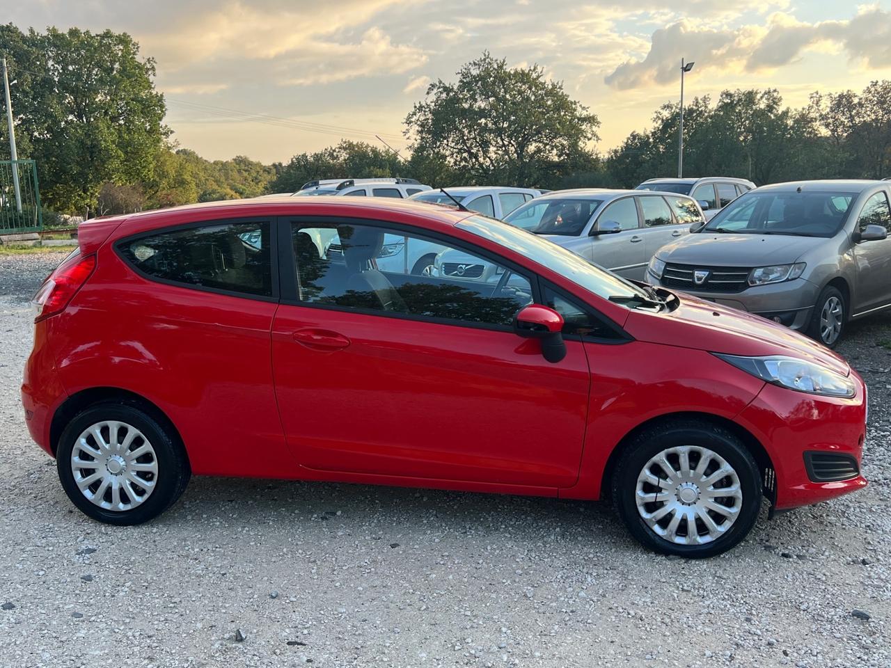 Ford Fiesta 1.4 3p. GPL Titanium NEOPATENTATI PERMUTE RATE GARANZIA