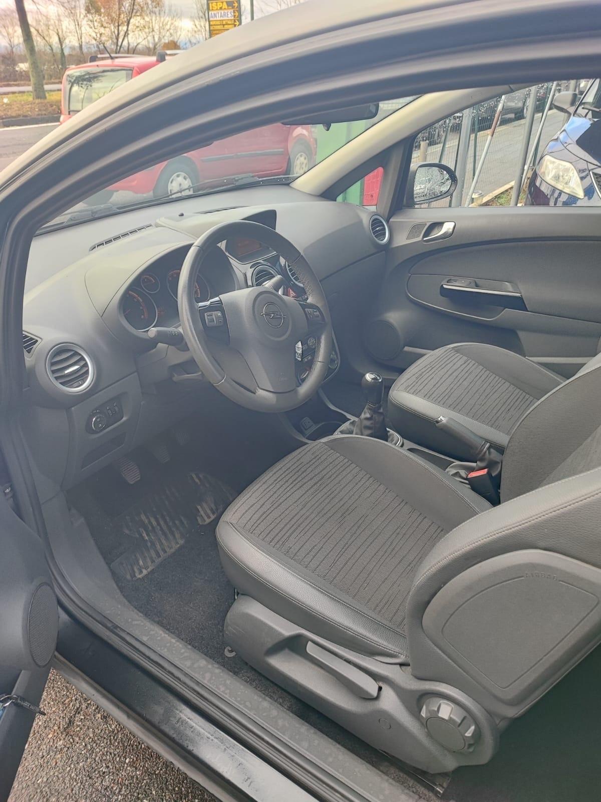 Opel Corsa 1.2 85CV 3 porte GPL