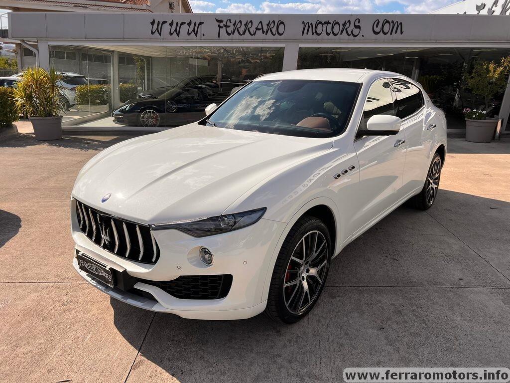 Maserati Levante V6 Diesel AWD Granlusso a 349 euro al mese
