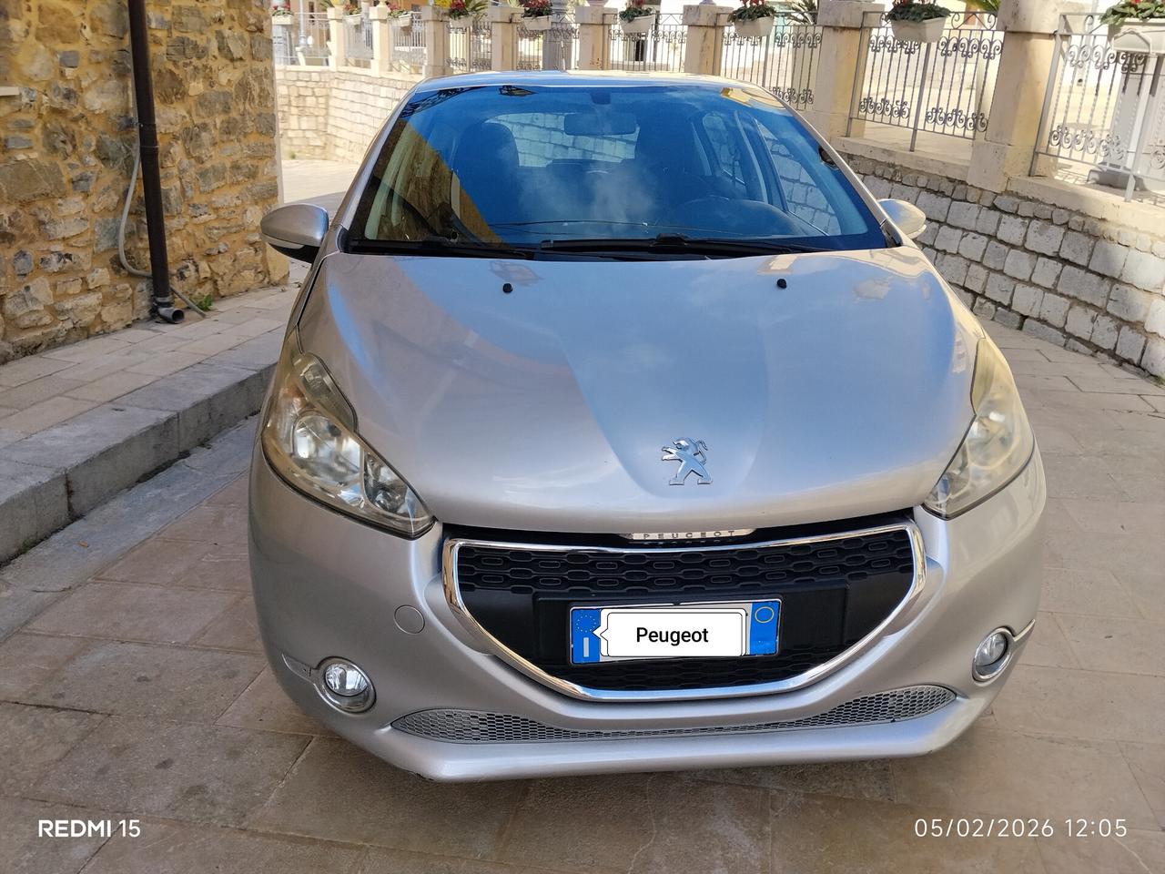 Peugeot 208 1.4 HDi 70 CV 5 porte Allure