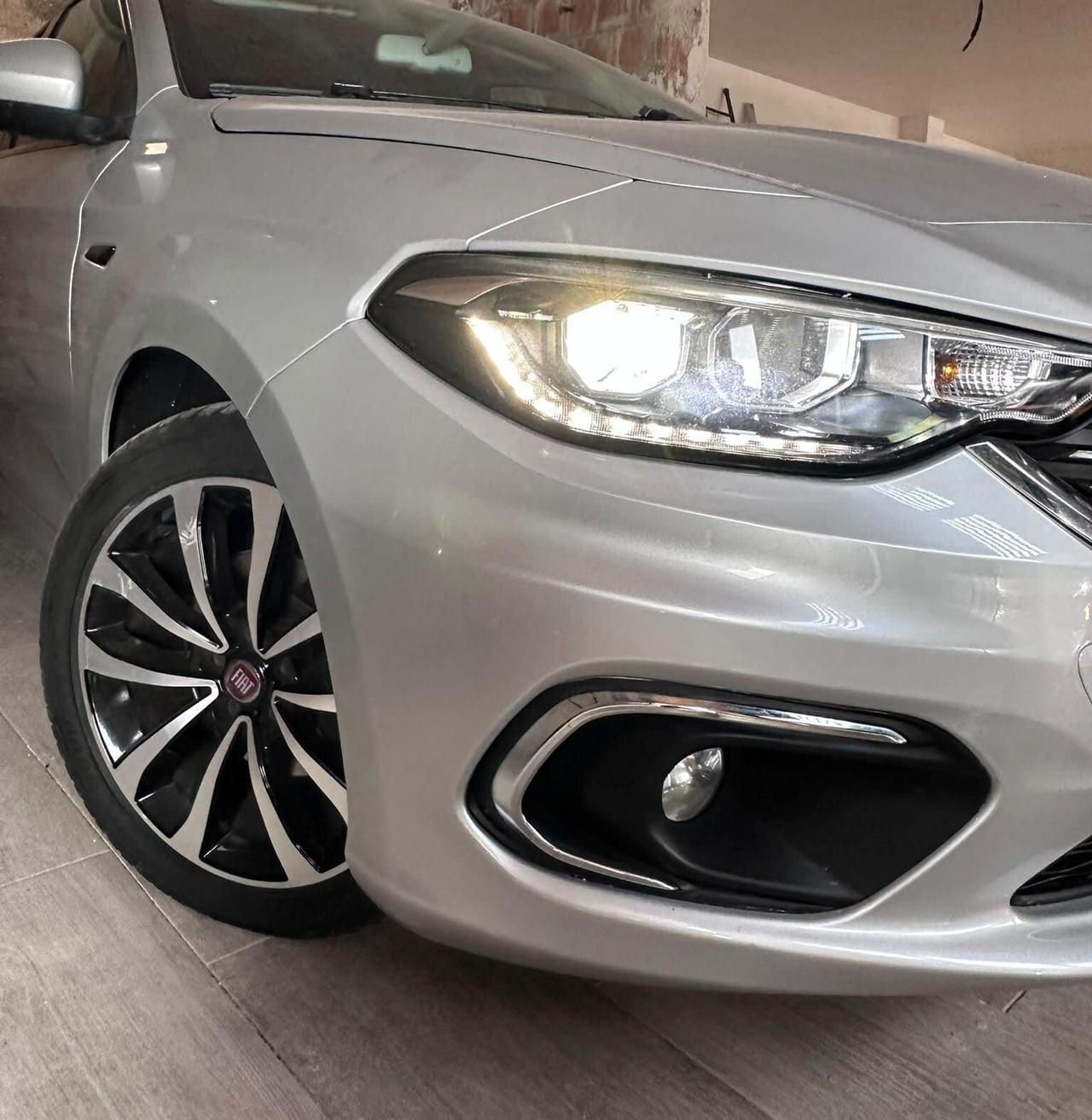 Fiat Tipo 1.6 Mjt S&S 5 porte Lounge