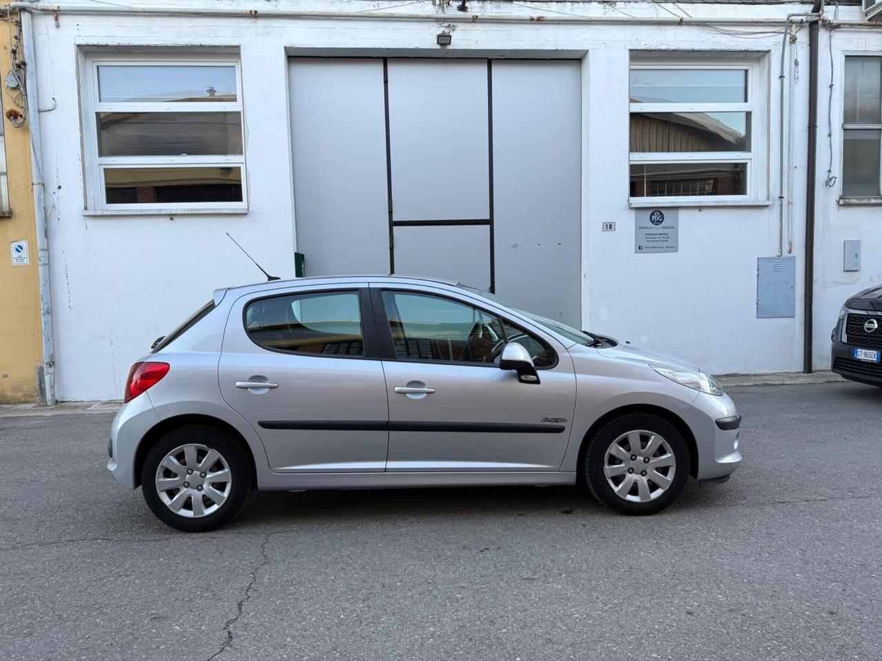 Peugeot 207 1.4 HDi 50kw(68cv) 5p. XS