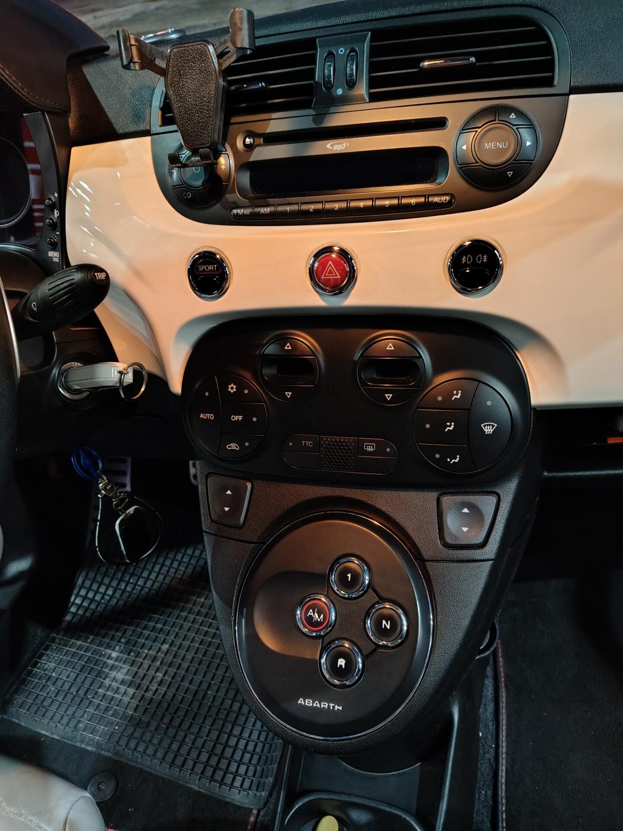 Abarth 595 1.4 Turbo T-Jet 160 CV Competizione