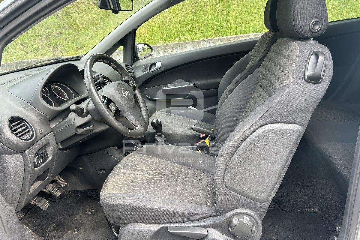 OPEL Corsa 1.2 3 porte Edition
