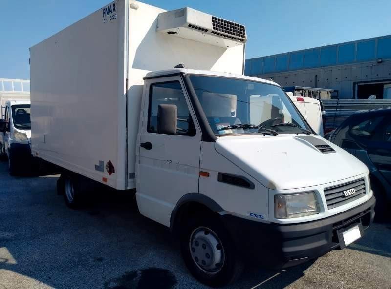 IVECO DAILY 35E10 ISOTERMICO FNAX