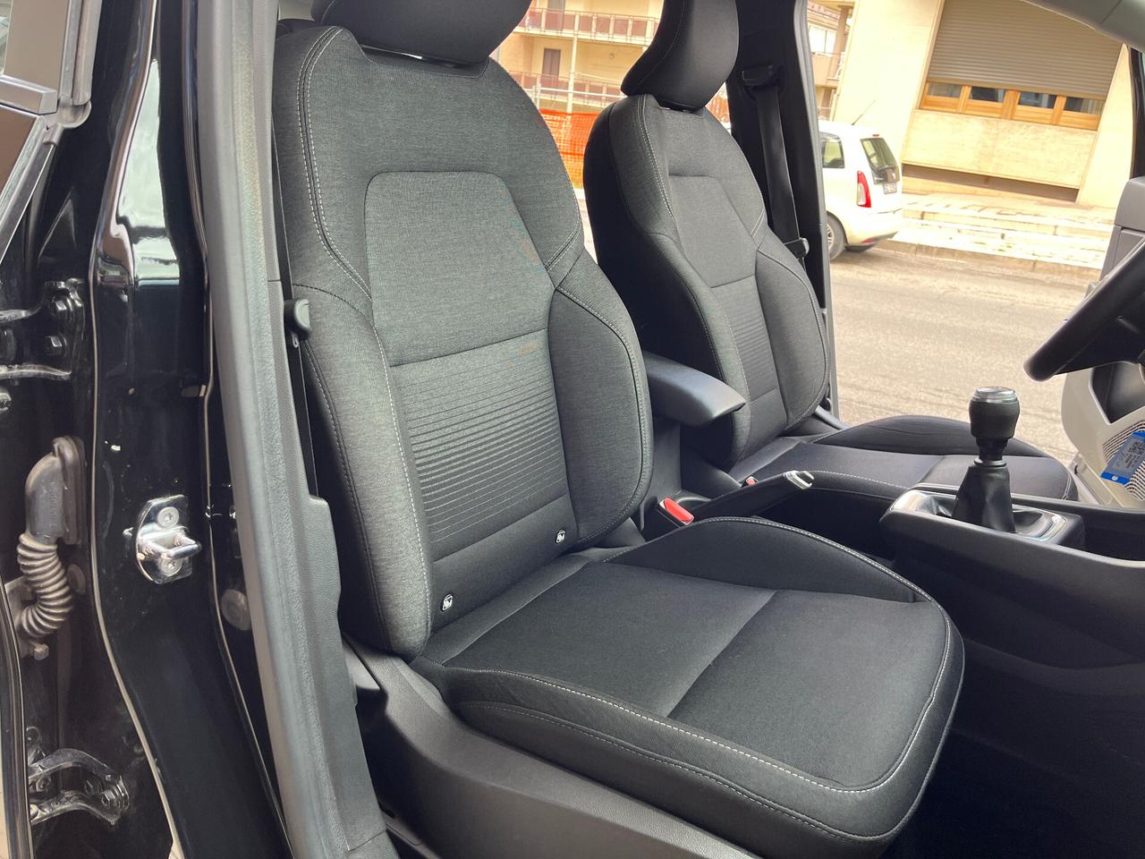 Renault Captur TCe 100 CV GPL Business