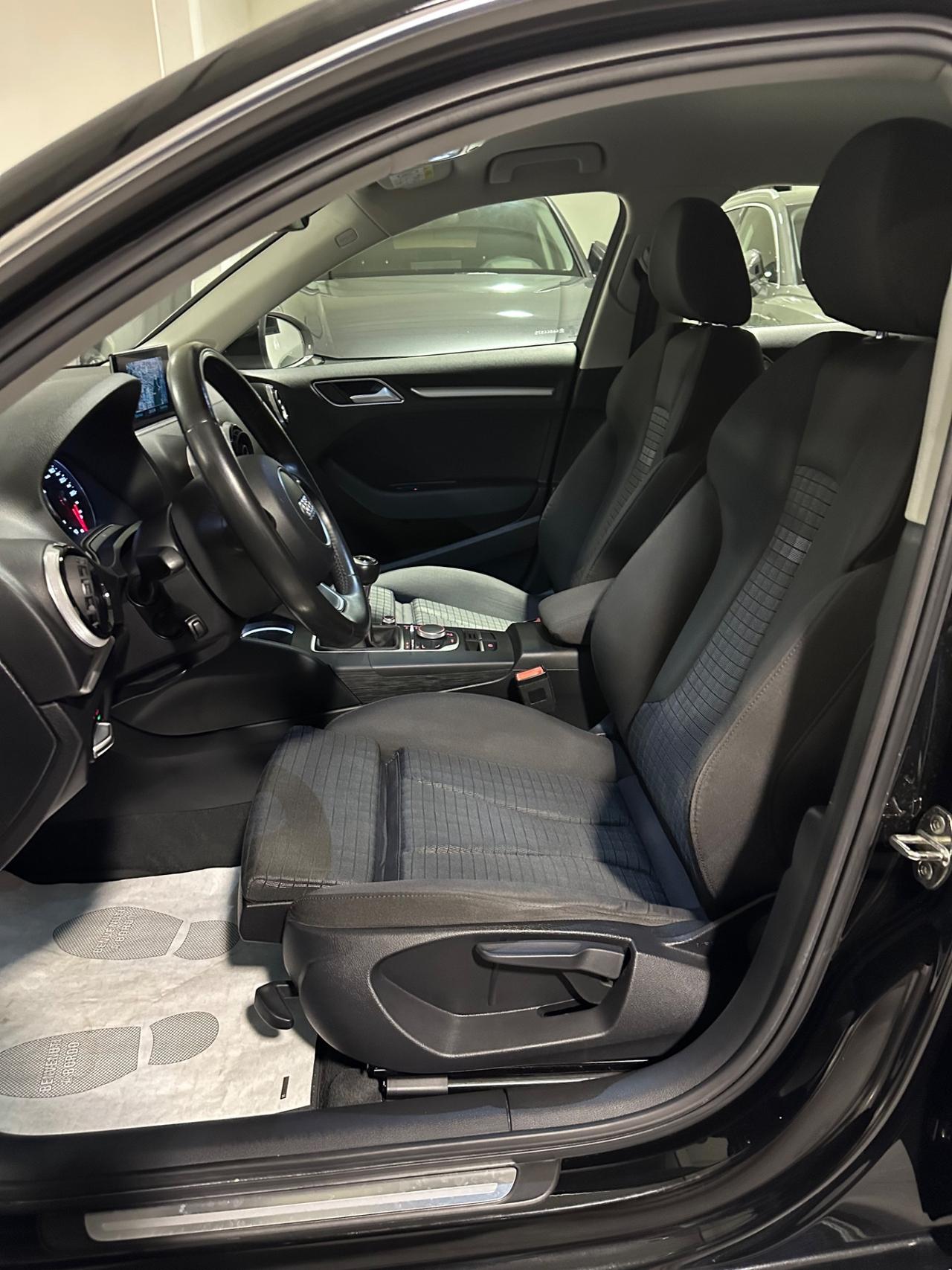 Audi A3 SPB 1.6 TDI clean diesel Ambiente