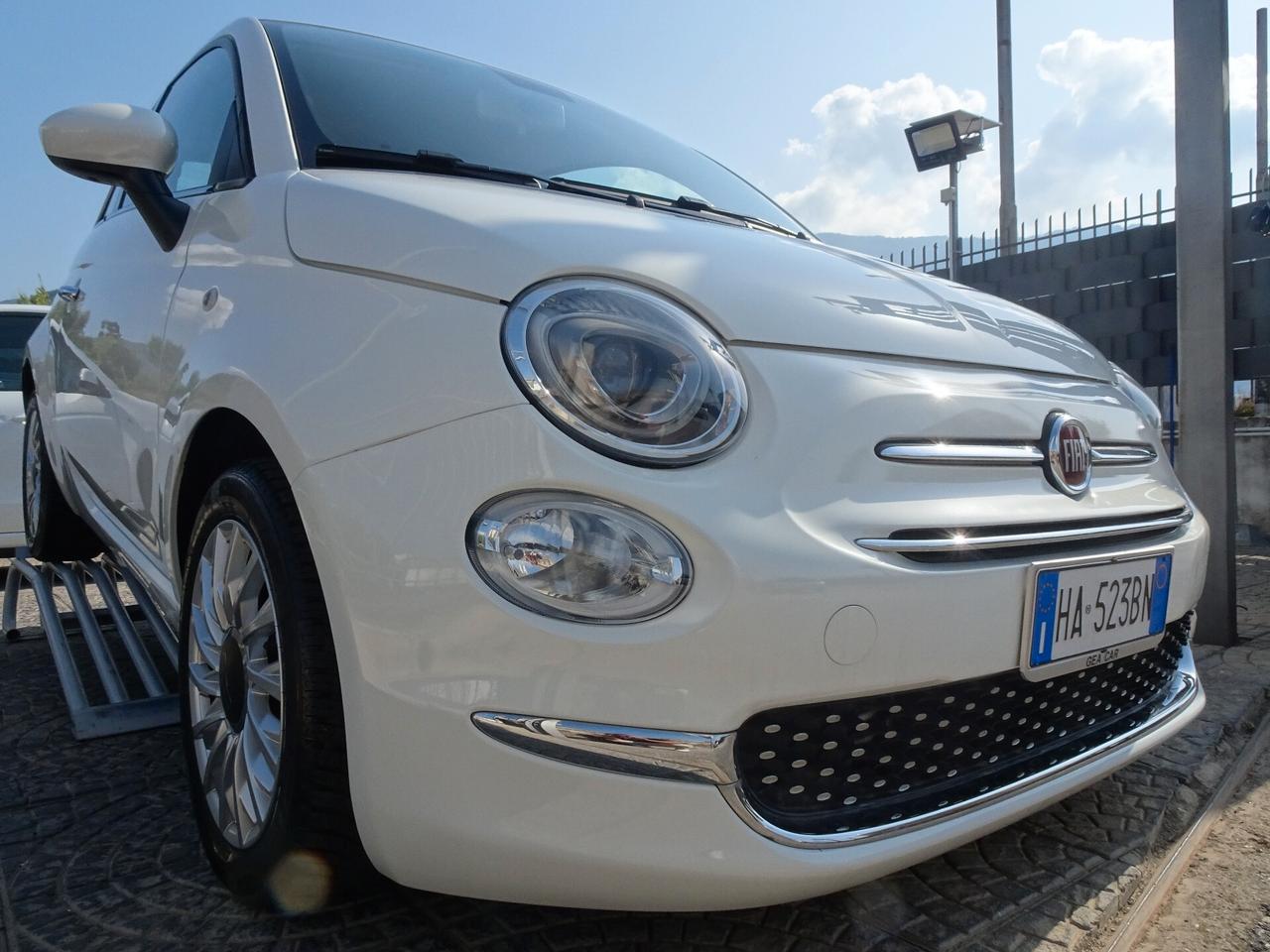 Fiat 500 MODELLO LOUNGE