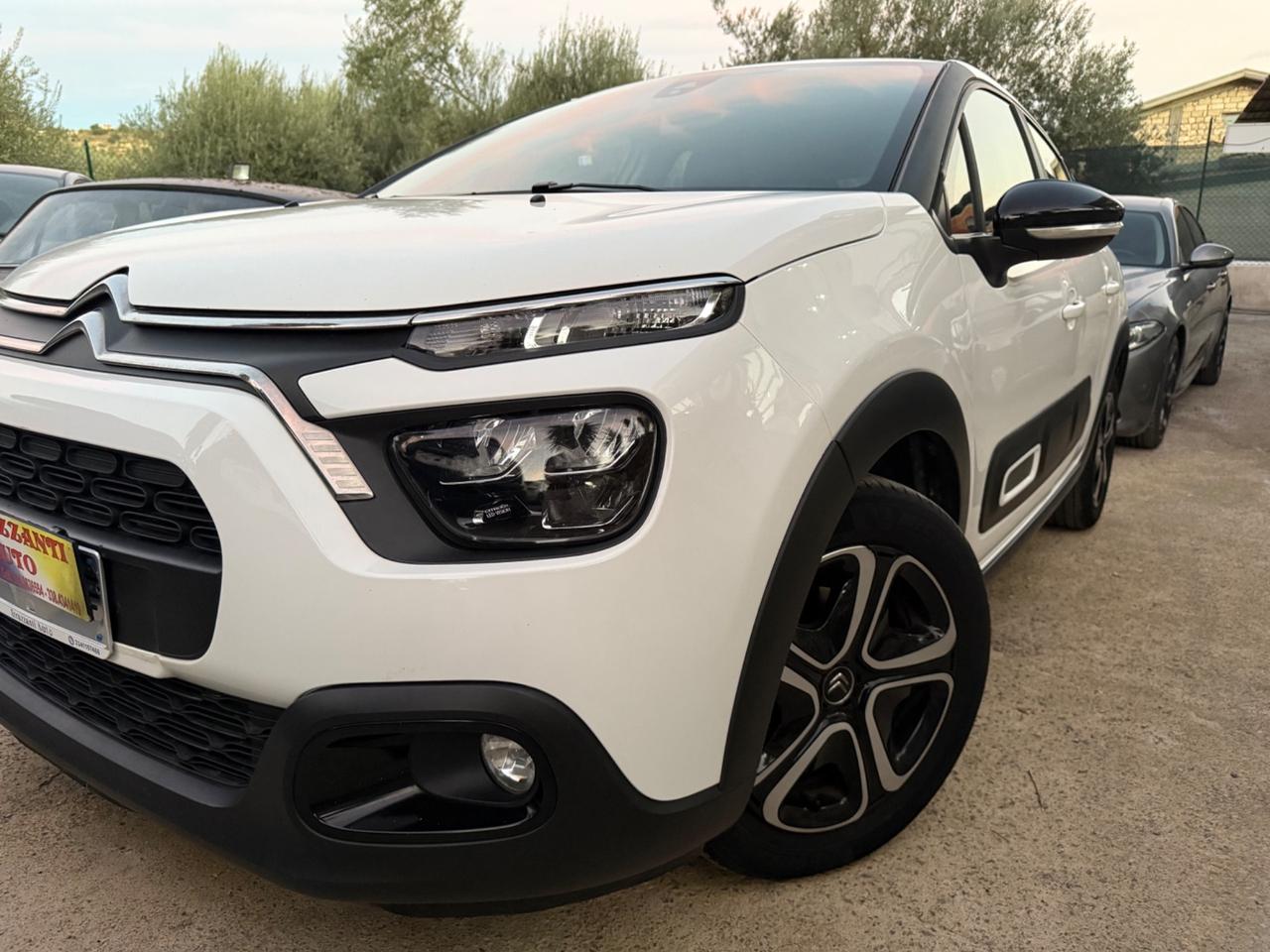 Citroen C3 1.2 benz. 83cv S&S Shine+AIRBUMP/LED2022