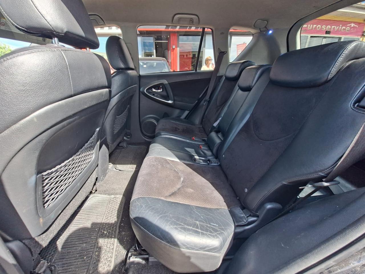 Toyota RAV 4 2.2 TRAZ.INTEGRALE 150 CV