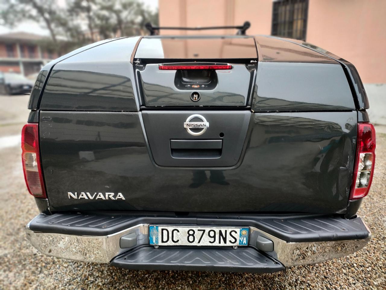 Nissan Navara 2.5 dCi 4p Double Cab LE