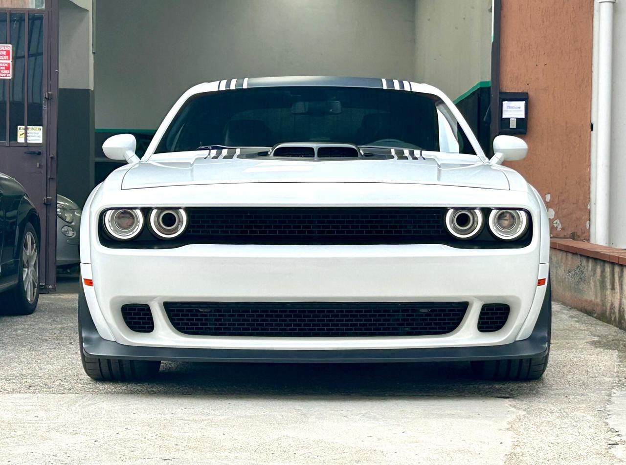 Dodge Challenger 5.7 V8 Shaker wide body