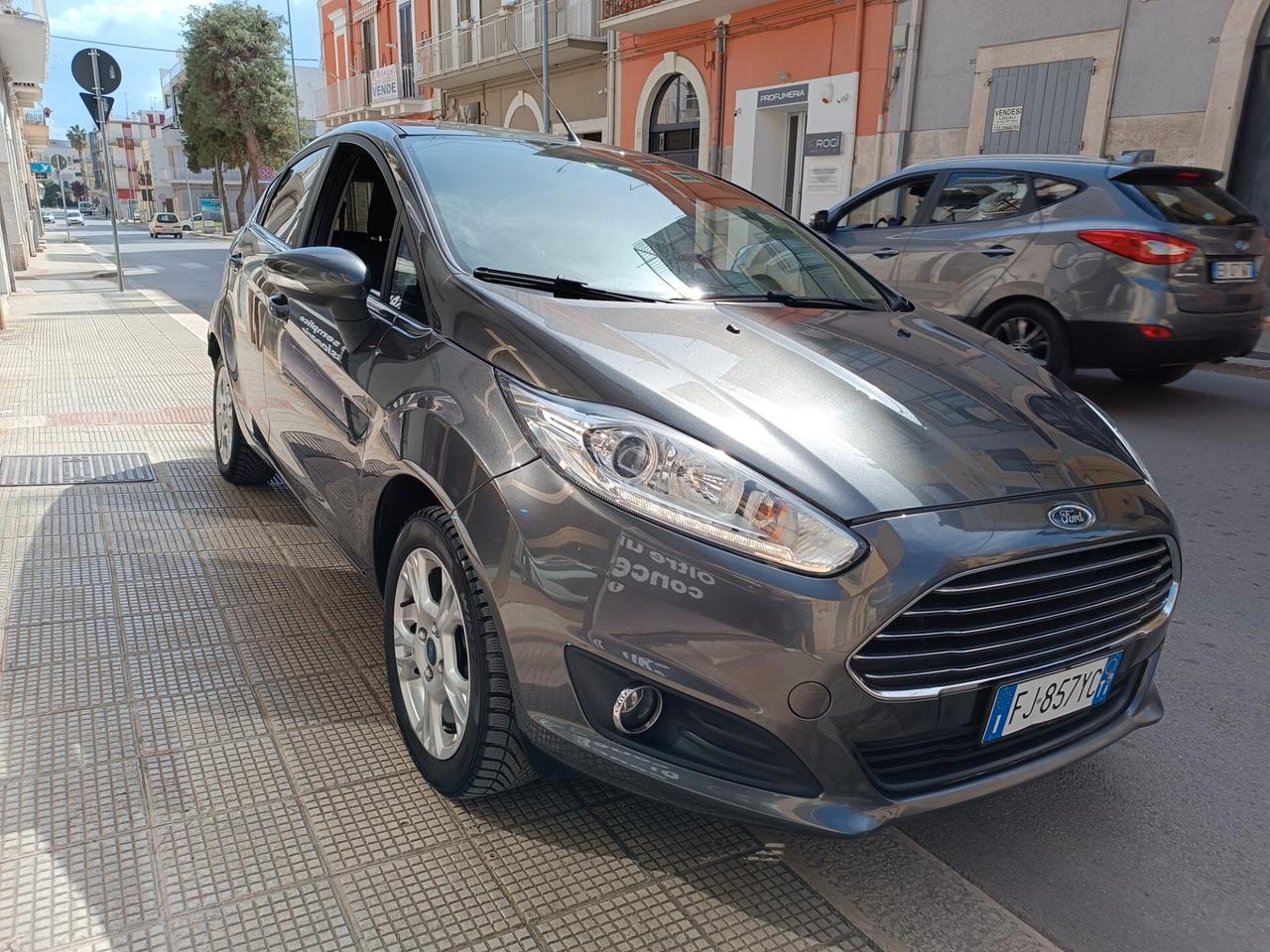 Ford Fiesta 1.5 TDCi 75CV 5 porte TITANIUM NAVI ( 2 unità)