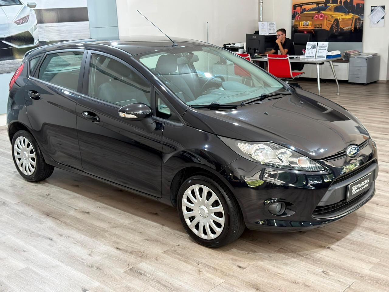 FORD FIESTA 1.2 BENZINA 60CV NEOPATENTATI 80.000km
