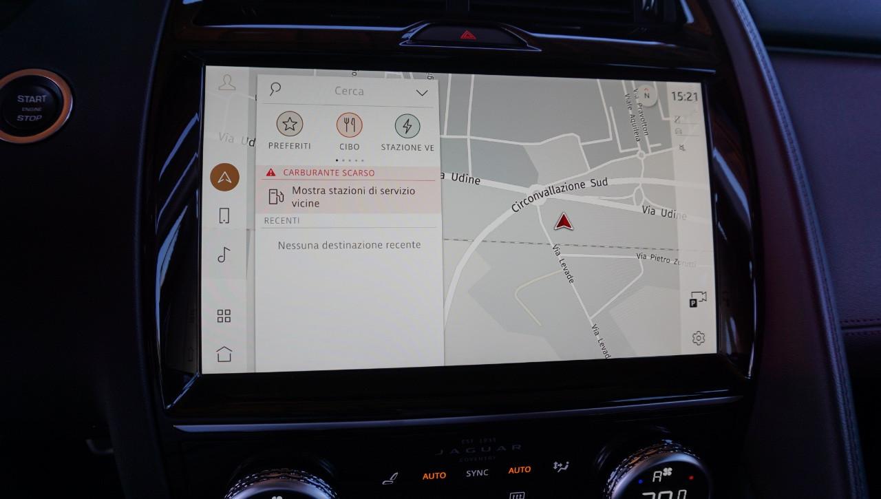 Jaguar E-Pace 1.5 i3 phev R-Dynamic HSE awd 309cv auto