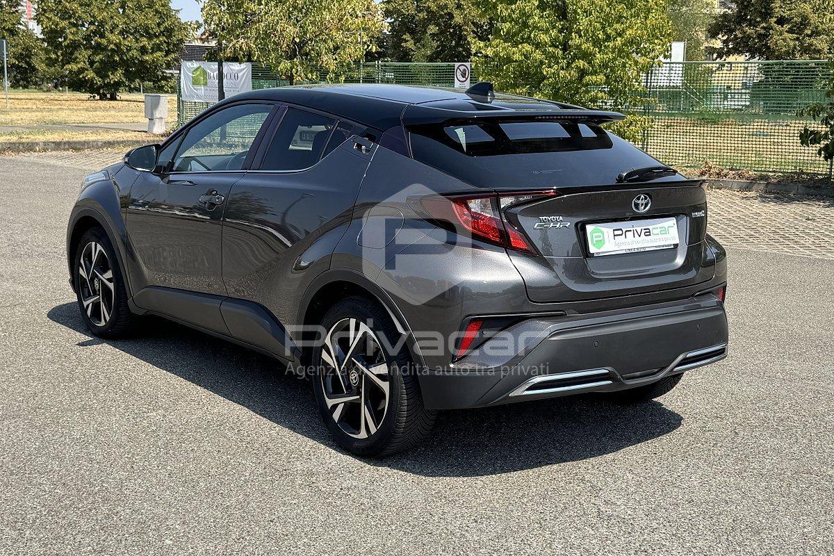 TOYOTA C-HR 2.0 Hybrid E-CVT Trend