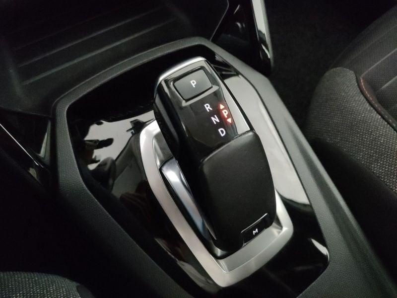 Peugeot 2008 1.2 puretech Allure s&s 130cv eat8