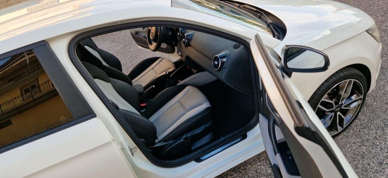Audi A1 SBK 1.6 Tdi 105Cv Manuale Solo 123.000Km