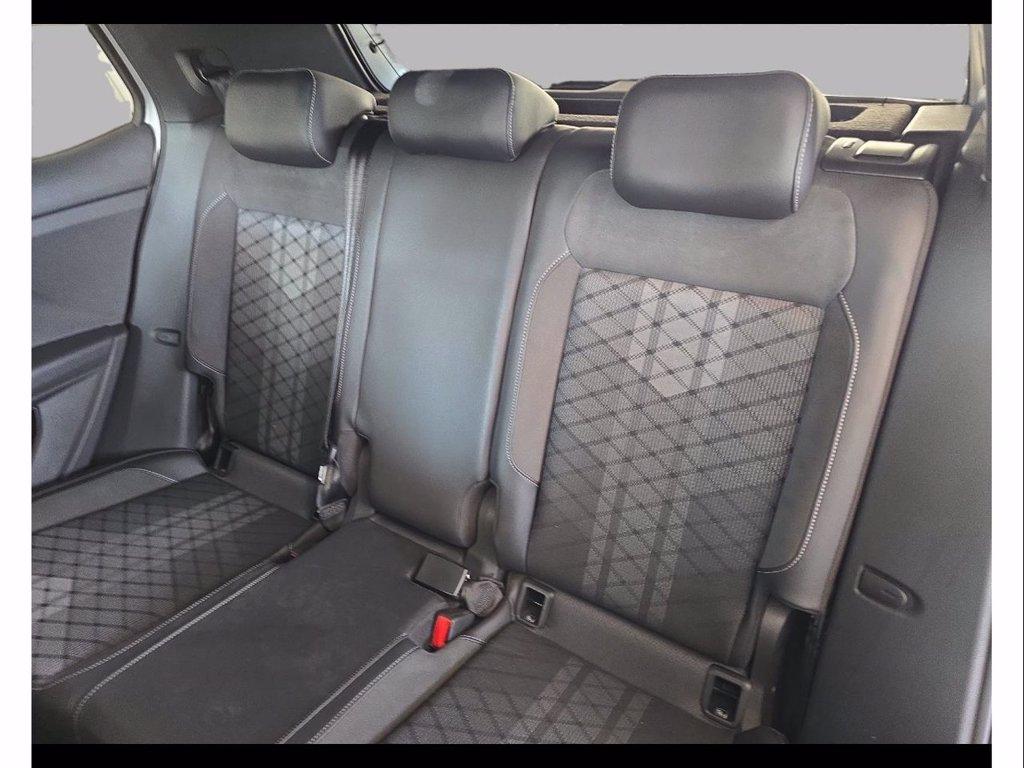 VOLKSWAGEN T-cross 1.0 tsi r-line plus 115cv del 2025
