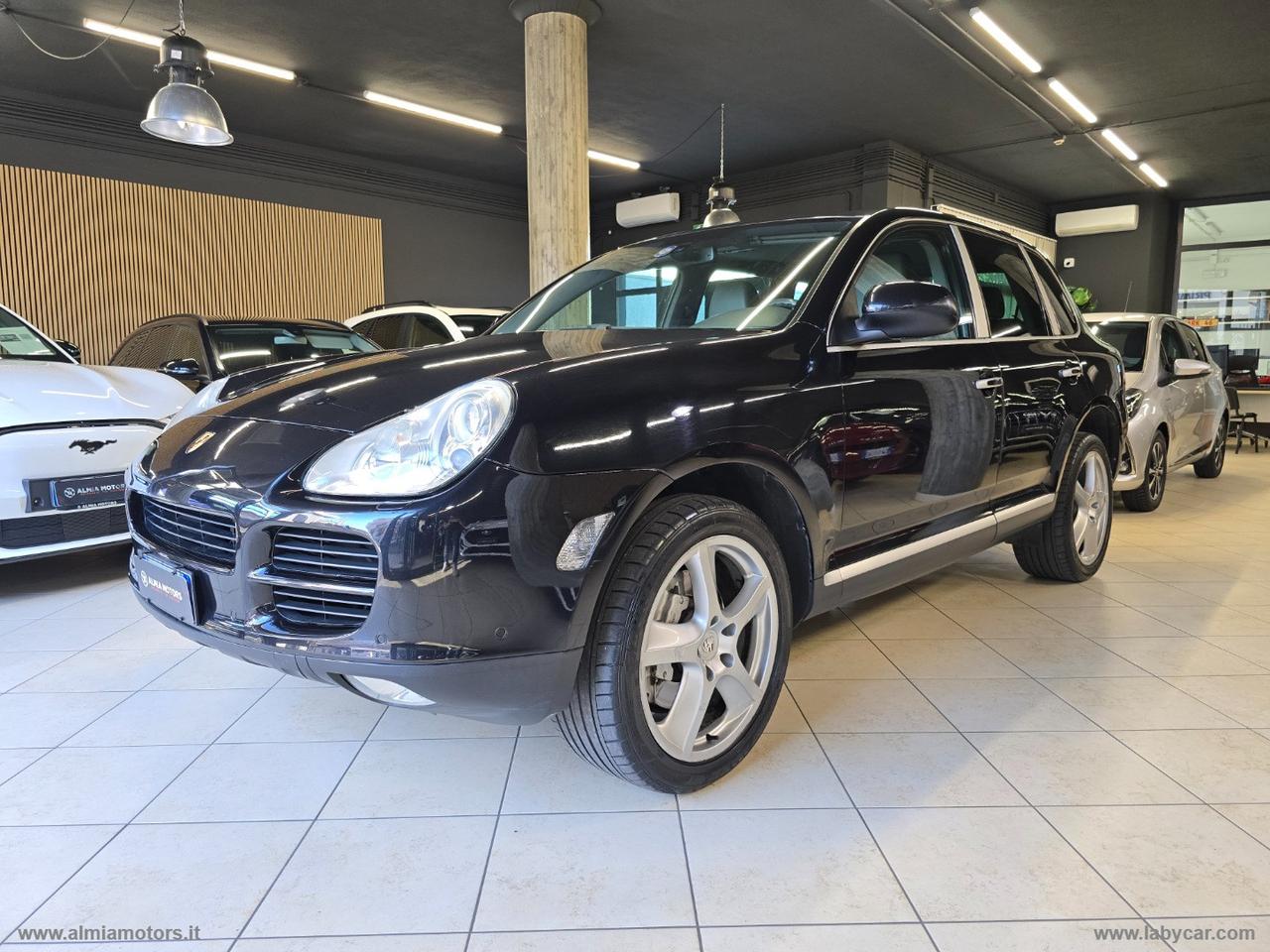 PORSCHE Cayenne S