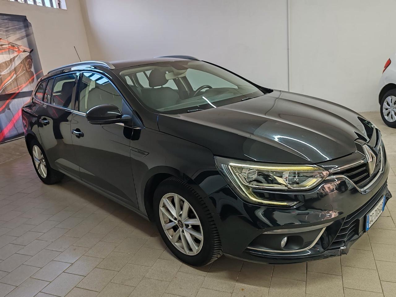 Renault Megane Mégane Sporter Blue dCi 115 CV EDC Business