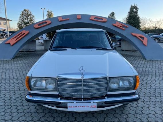 MERCEDES-BENZ 200 200 UNICO PROPRIETARIO ASI