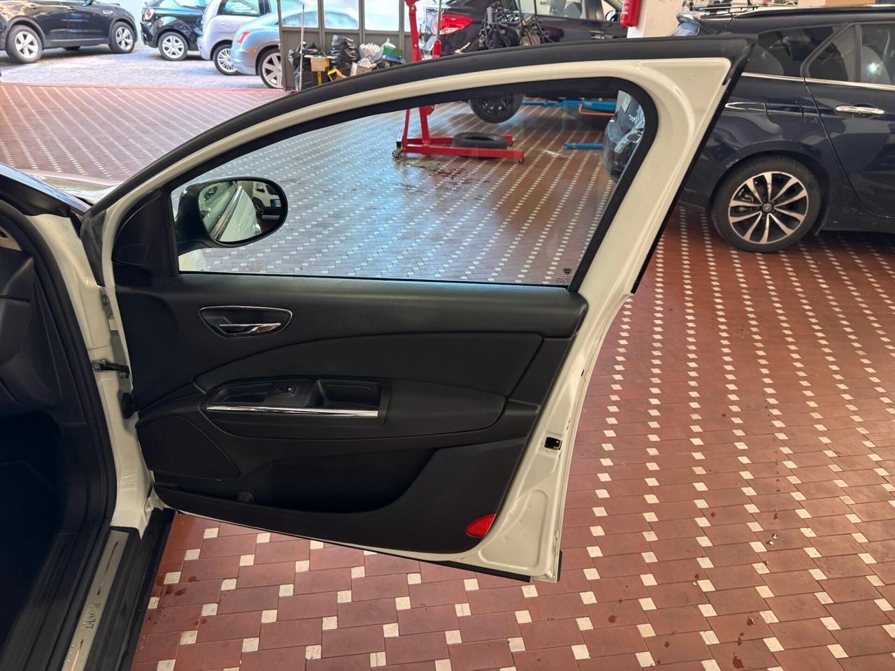 Lancia Delta 1.4 T-Jet 120 CV Gold Ecochic GPL - UNICO PROPRIETARIO