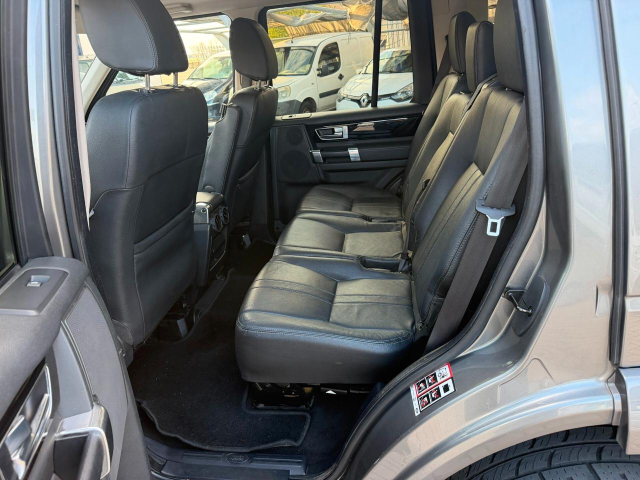 Land Rover Discovery 4 3.0 SDV6 245CV SE