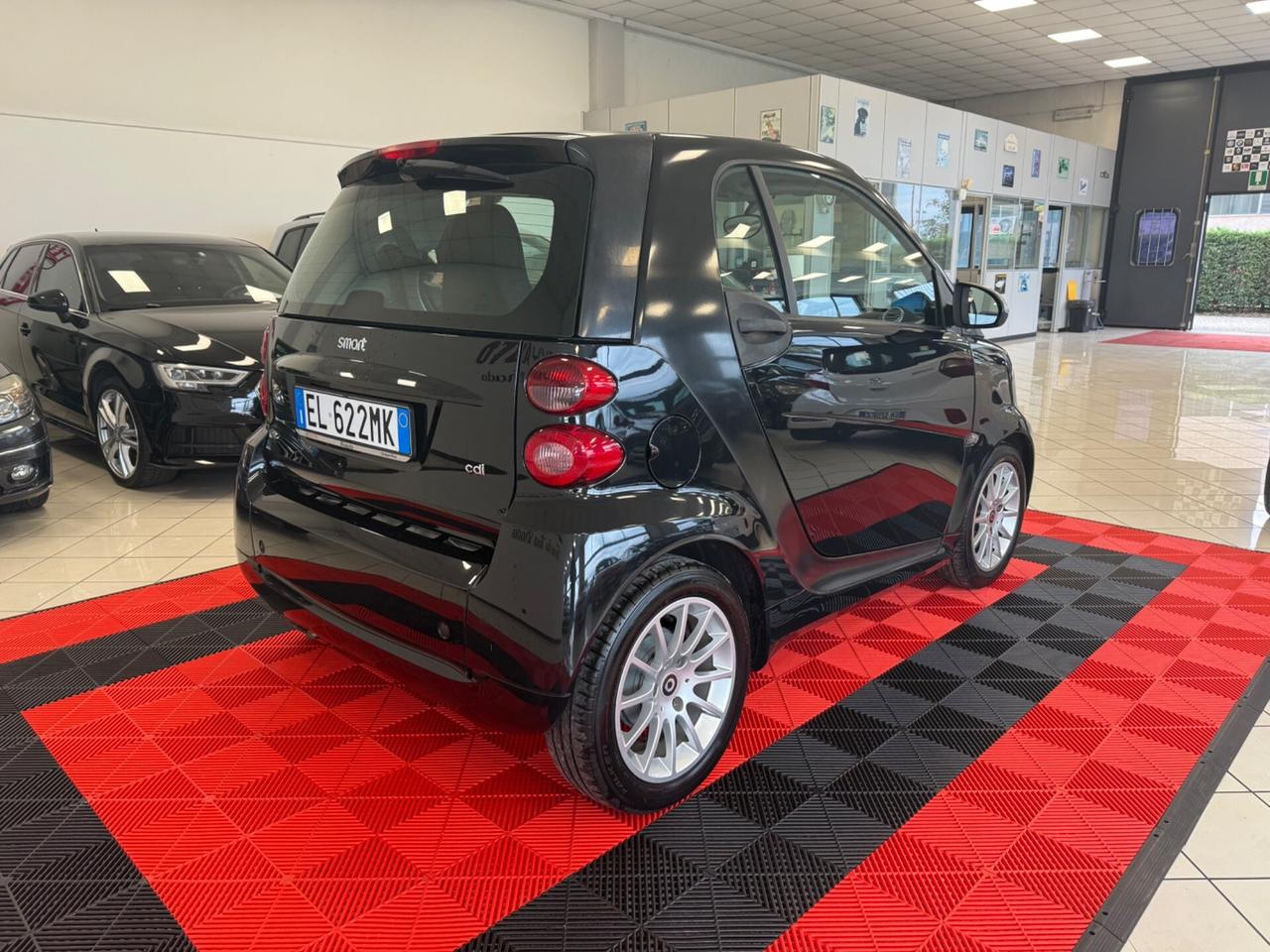 Smart ForTwo 800 40 kW coupé pure cdi