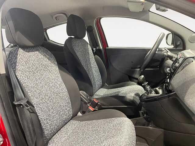 Lancia Ypsilon 1.0 FireFly Hybrid 70CV Ecochic Silver (MHEV) - NEOPATENTATI
