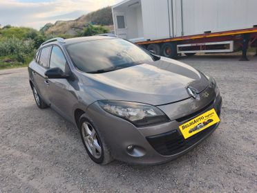 Renault Megane Sw 2011----1.5 Diesel