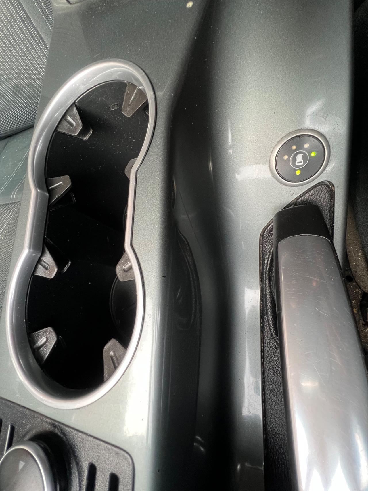 Ford C-Max 1.6 120CV GPL Titanium