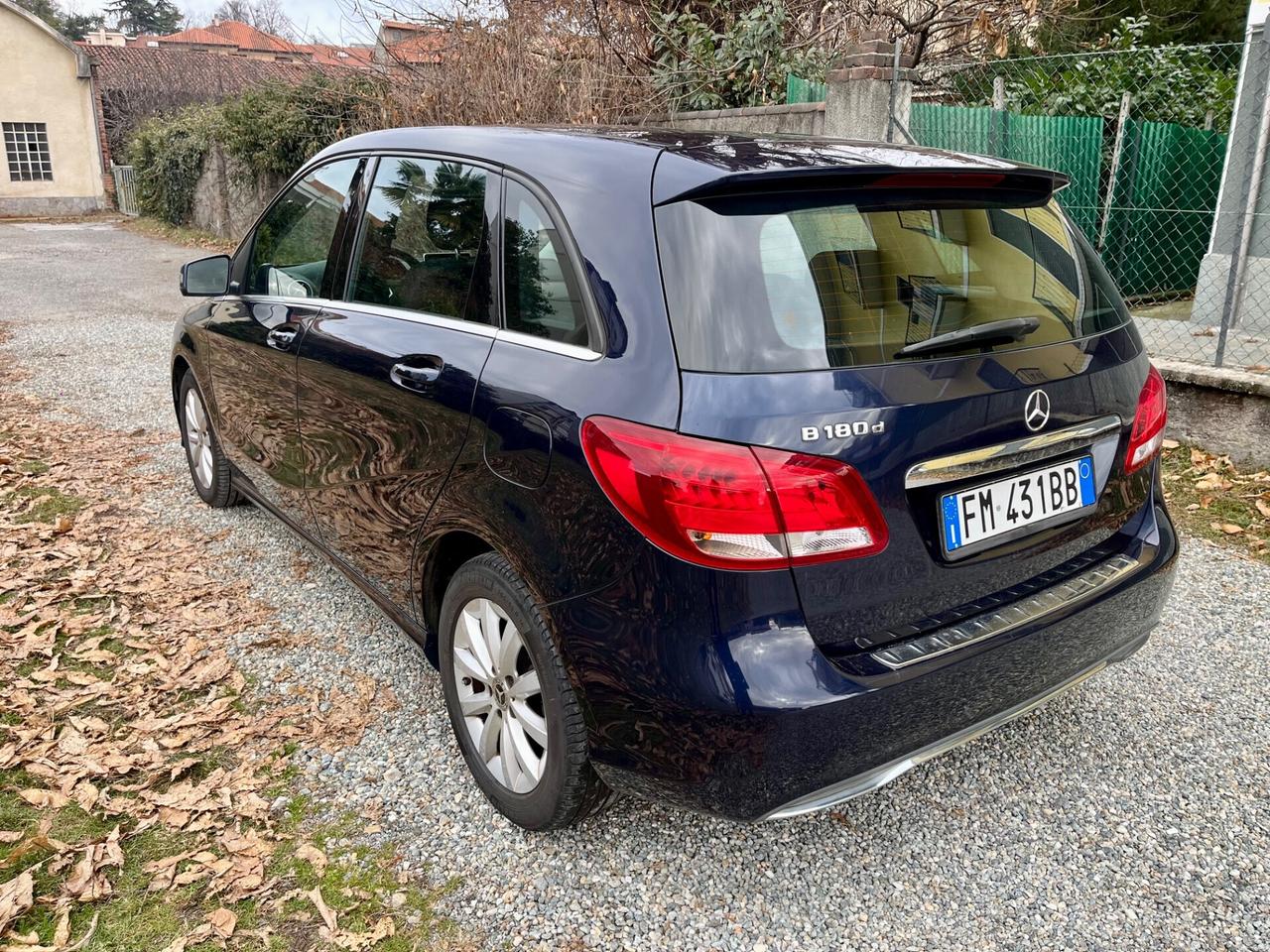 Mercedes-benz B 180 d Automatic Business