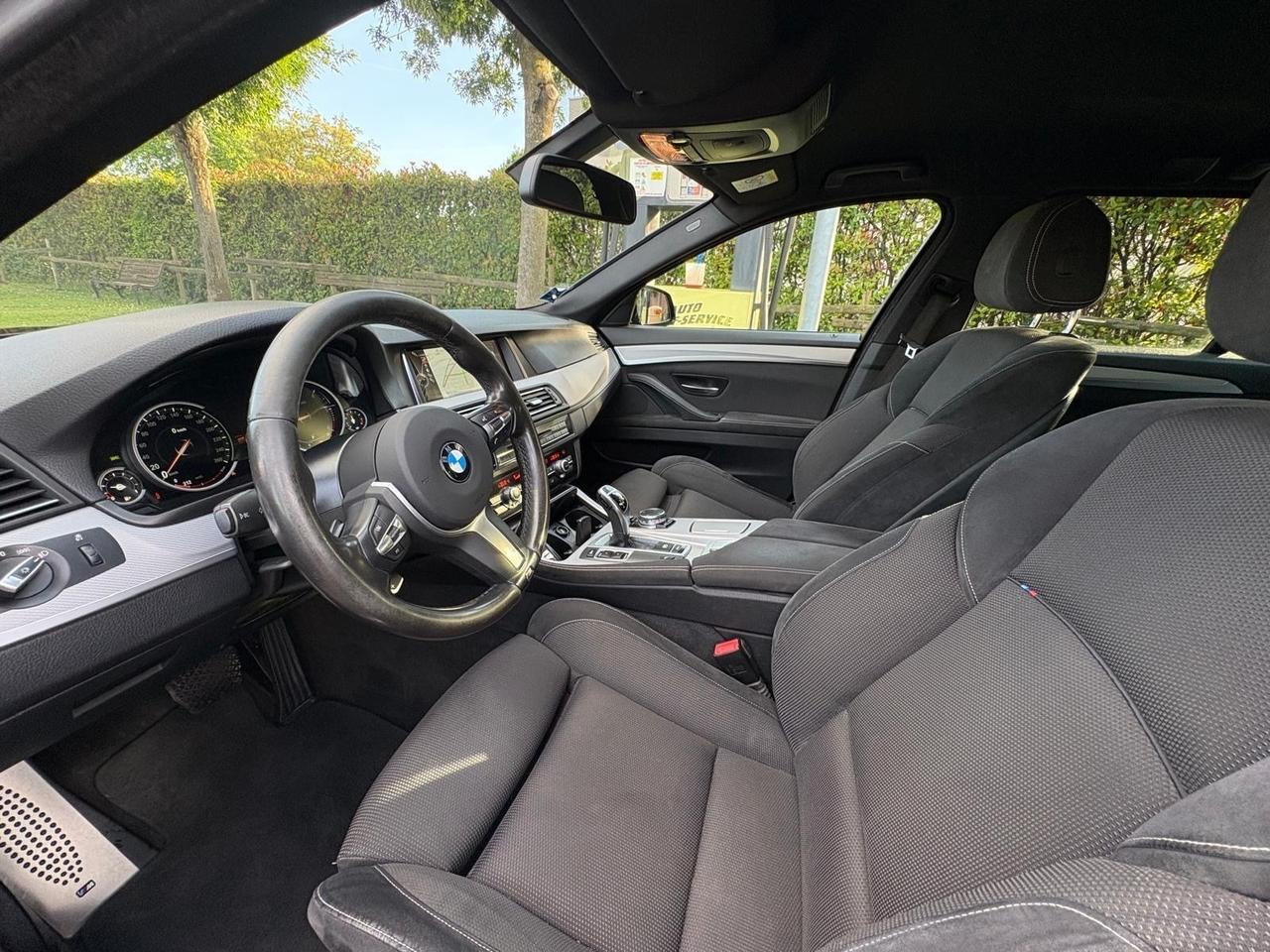 Bmw 525 525d Touring Luxury allestimento MSport