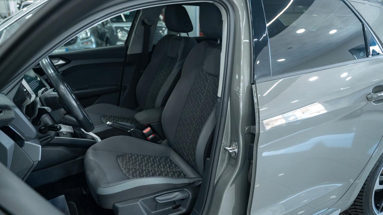 Audi A1 SPB 30 1.0 TFSI S LINE EDITION TRONIC XENO FULL OPTIONAL