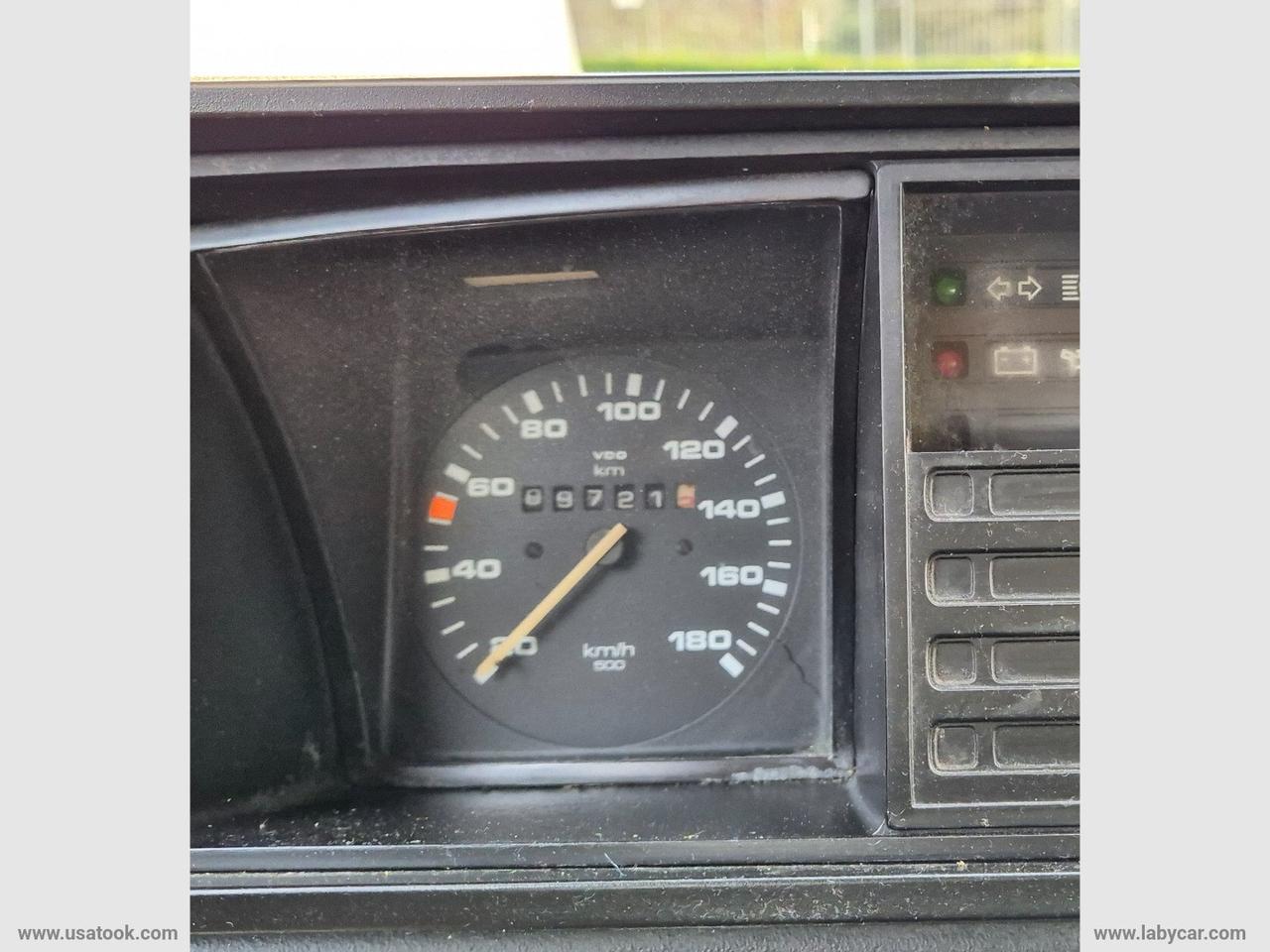 VOLKSWAGEN T3 TRANSPORTER CARAVELLE 9 POSTI T3 9 POSTI ANNO 1982