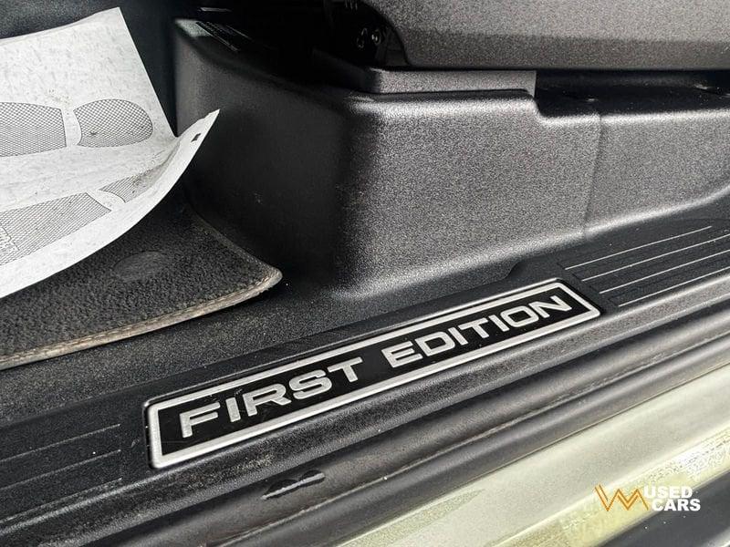 Land Rover Defender 3.0 I6 400 110 First Edition AWD auto