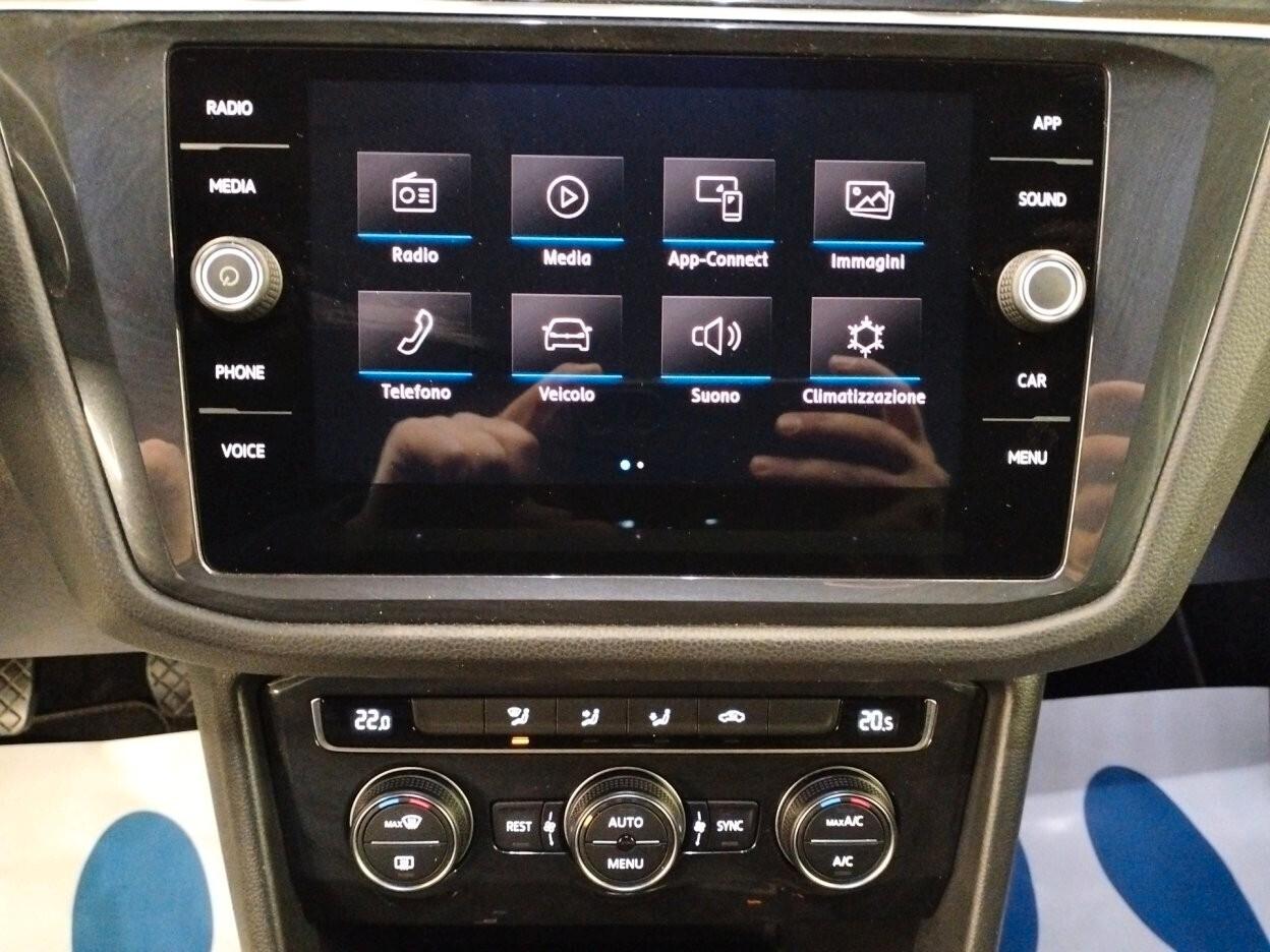 Volkswagen Tiguan 1.6 tdi Sport R-line 115cv